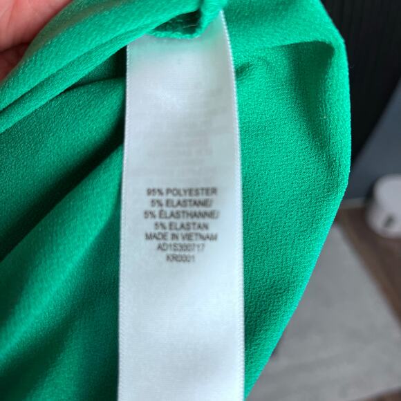 Adrianna Papell Crepe Bell Ruffle Sleeve Blouse S Kelly Green Preppy Romantic - Picture 5 of 5